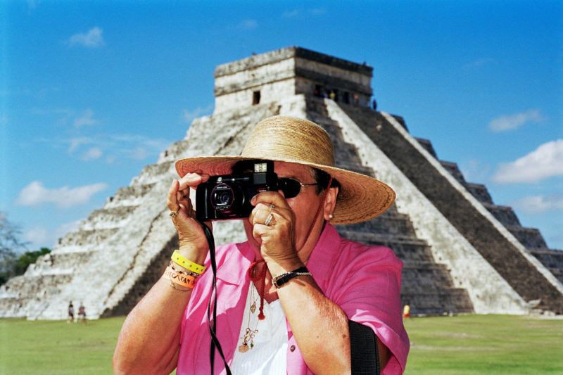 Chichén Itzá, Mexico, 2002  © Martin Parr/Magnum Photos